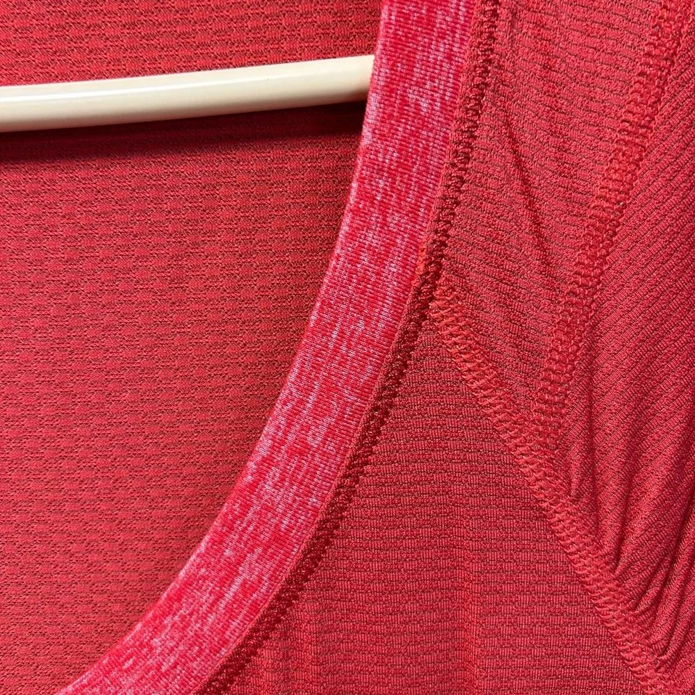 Lululemon Athletica willpower tech T-shirt - Picture 5 of 9